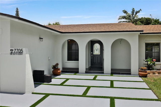 view of doorway to property