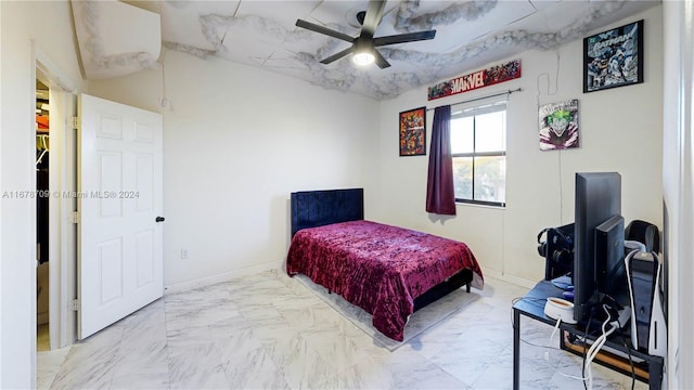 bedroom with ceiling fan