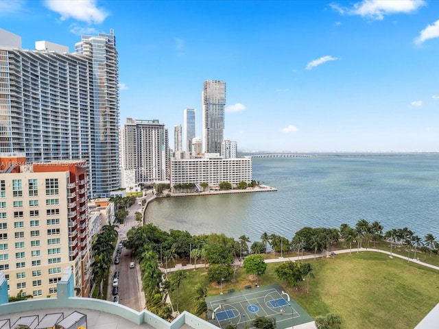 1900 N Bayshore Dr Unit 1704, Miami, FL 33132 - aerial view of property's location featuring a large body of water and city skyline