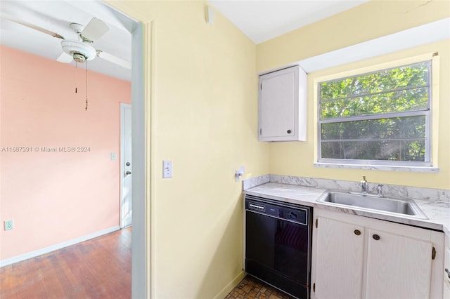 kitchen with ceiling fan, wood-type flooring, sink, and dishwasher