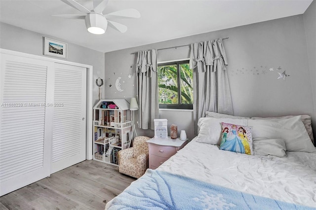 2000 NW 38th St, Oakland Park, FL 33309 - bedroom featuring wood finished floors, a closet, and ceiling fan