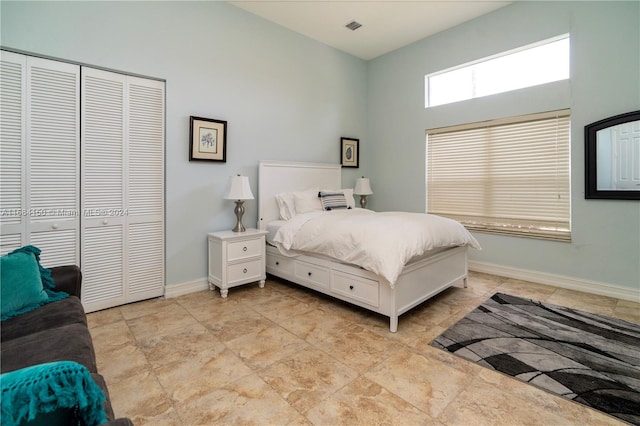 bedroom featuring a closet