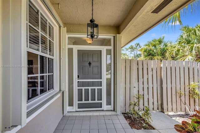 view of entrance to property