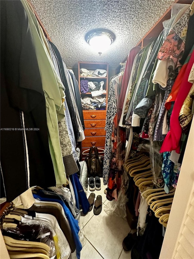 view of walk in closet