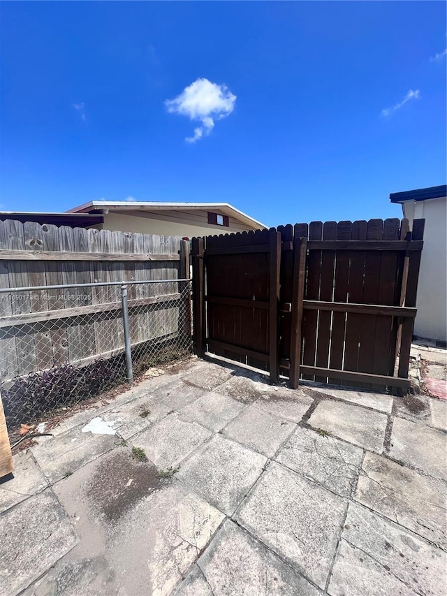 3731 SW 58th Ter, Davie, FL 33314 - view of patio / terrace