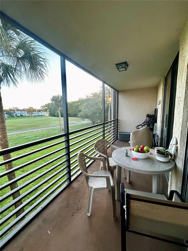 view of sunroom / solarium