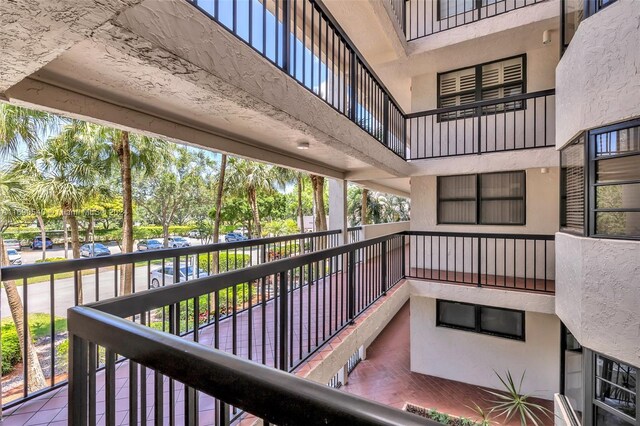 6320 Boca Del Mar Dr Unit 207, Boca Raton, FL 33433 - view of patio with a balcony