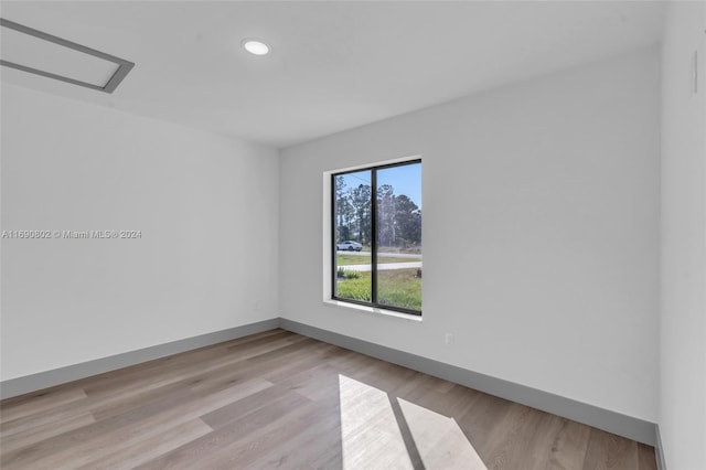 empty room featuring light hardwood / wood-style flooring