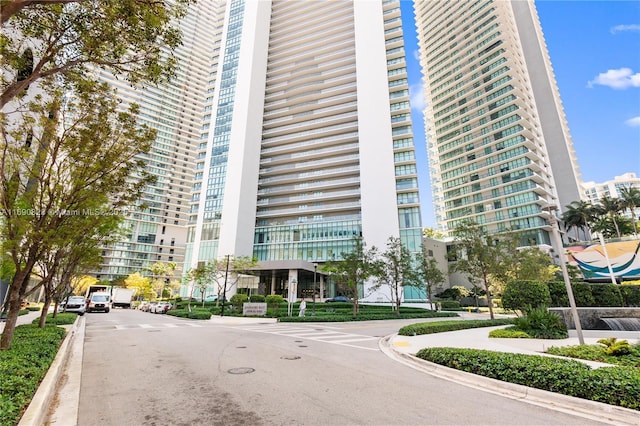 650 NE 32nd St Unit 602, Miami, FL 33137 - view of building exterior