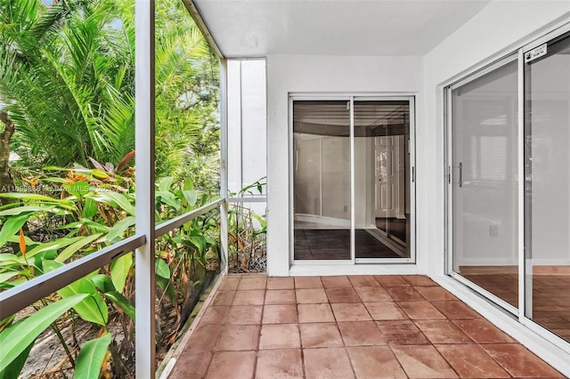 balcony with a sunroom