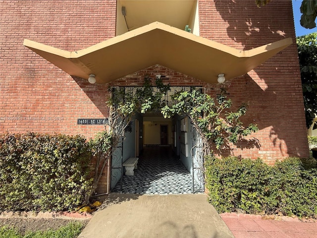 view of property entrance