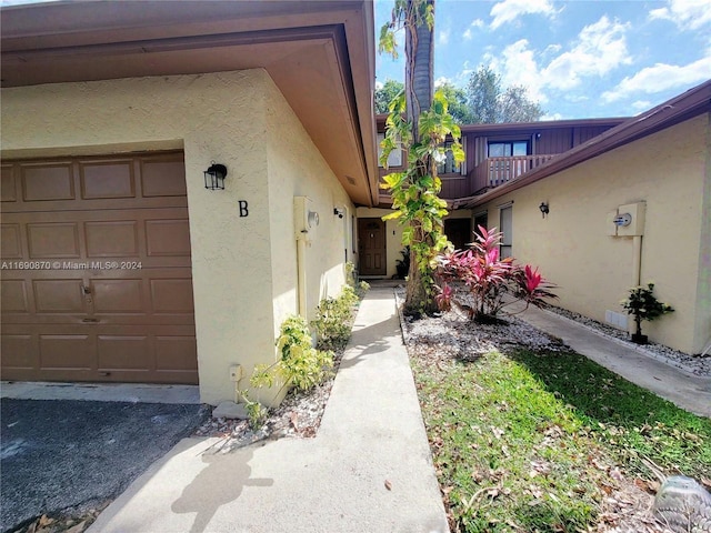 view of entrance to property