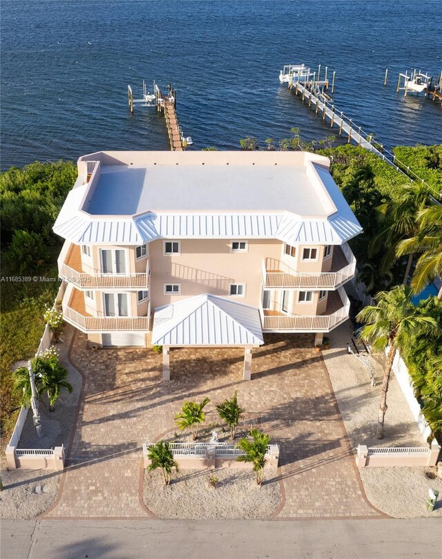 view of front of home with a balcony