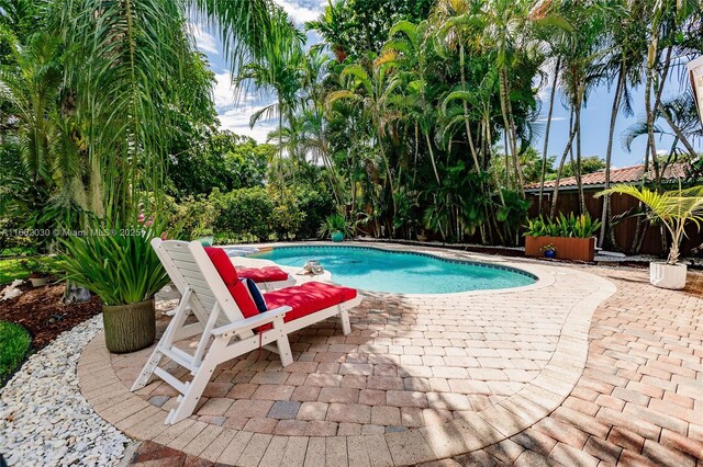 mediterranean / spanish-style home featuring a front lawn