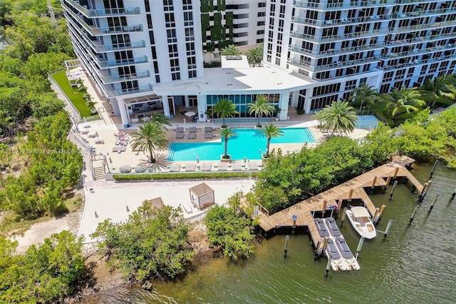 16385 NE Biscayne Blvd Unit 307 2Parking, North Miami Beach, FL 33160 - aerial view of property and surrounding area featuring a pool area, a large body of water, and apartment complex
