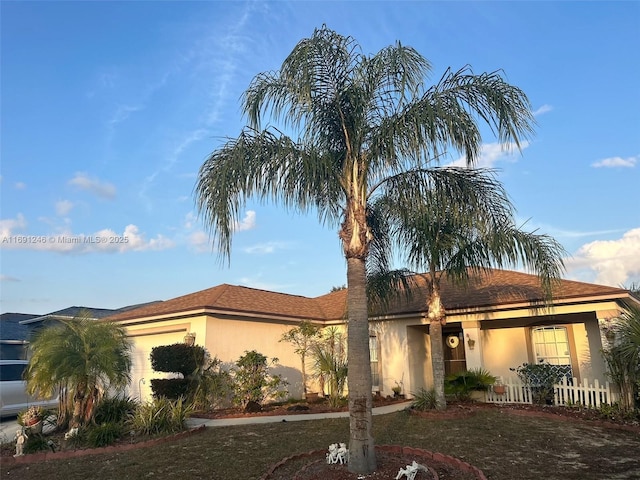 view of front of house with a garage