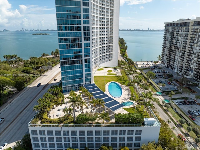 bird's eye view with a water view