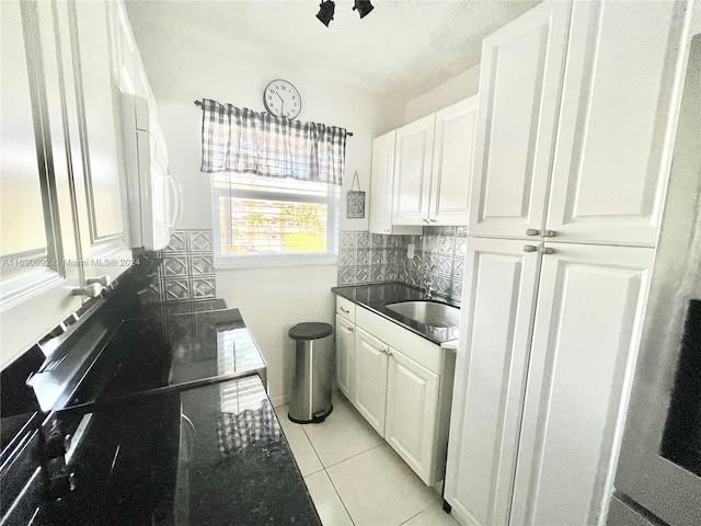 Listing photo 2 for 2145 Pierce St Unit 231, Hollywood FL 33020