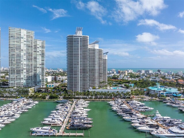 bird's eye view featuring a water view