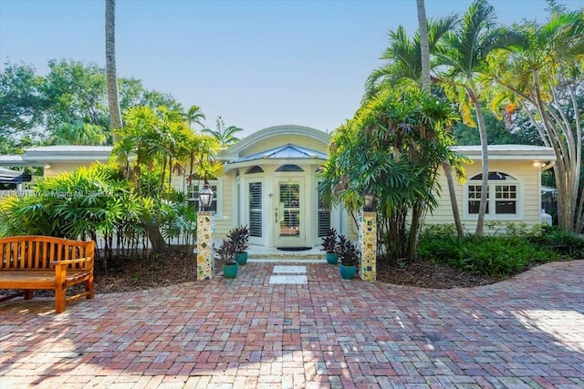 13470 SW 67th Ave, Pinecrest, FL 33156 - view of front of house