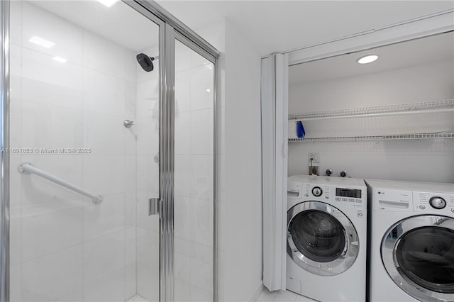 laundry room with washer and clothes dryer