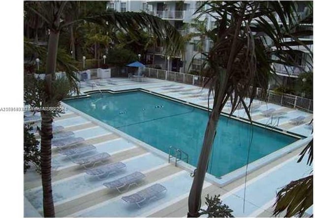 view of swimming pool