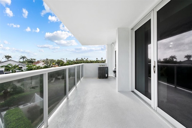2715 N Ocean Blvd Unit 3A, Fort Lauderdale, FL 33308 - balcony with central AC