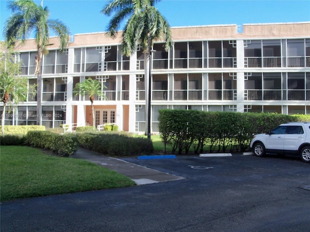 view of building exterior