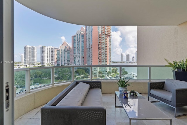 balcony featuring an outdoor hangout area