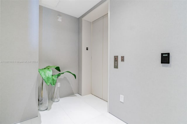 16901 Collins Ave Unit 1503, Sunny Isles Beach, FL 33160 - view of hallway
