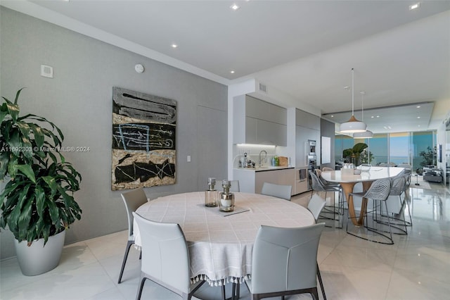 dining area with sink