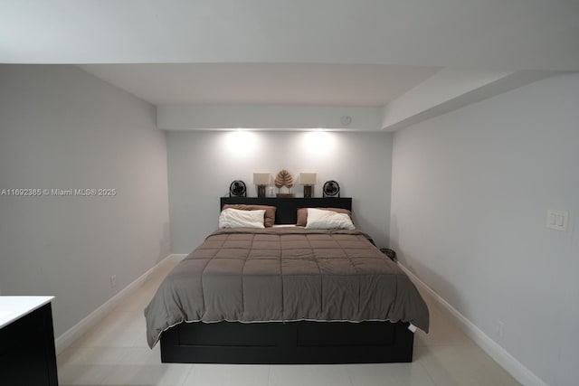 209 N Fort Lauderdale Beach Blvd Unit 7D, Fort Lauderdale, FL 33304 - bedroom featuring baseboards