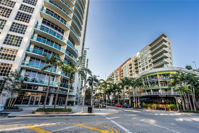 121 NE 34th St Unit 3116, Miami, FL 33137 - view of apartment building / complex