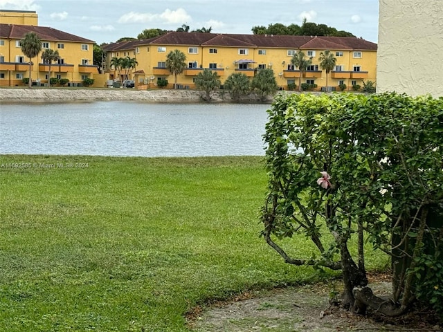 view of water feature