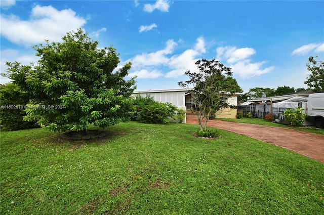 6525 Mayo St, Hollywood, FL 33023 - view of yard