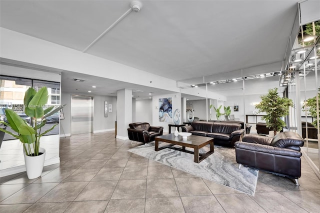 16570 NE 26th Ave Unit 2A, North Miami Beach, FL 33160 - common area with a security system