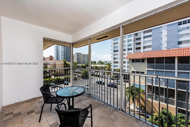 2081 S Ocean Dr Unit 411, Hallandale Beach, FL 33009 - photo 10