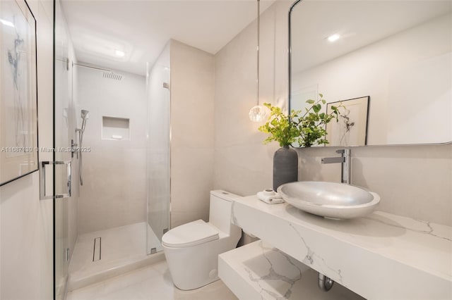 2000 S Bayshore Dr Unit 4, Coconut Grove, FL 33133 - full bath featuring a sink, a shower stall, toilet, and tile patterned floors