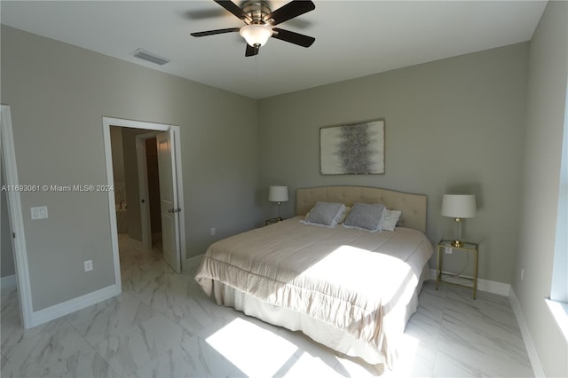 bedroom with ceiling fan