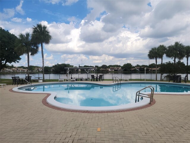 671 NE 195th St Unit 122-E, Miami, FL 33179 - photo 29