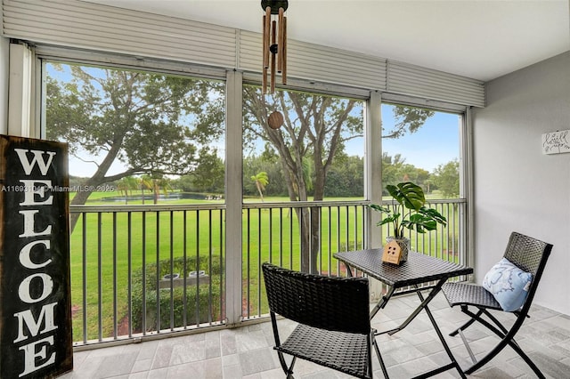 view of sunroom / solarium