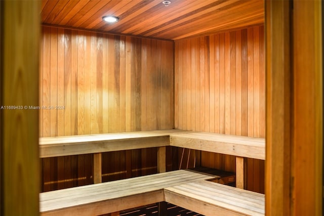 view of sauna / steam room