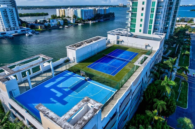 bird's eye view with a water view