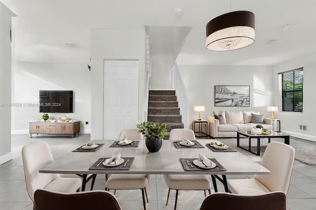 dining room with light tile patterned floors