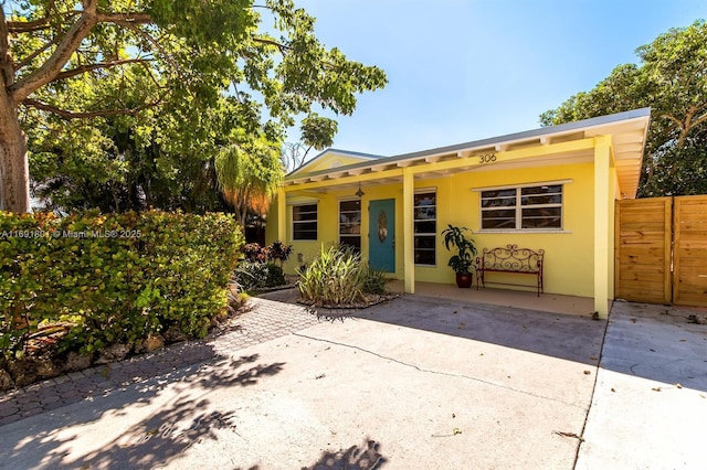 view of front of house with a patio