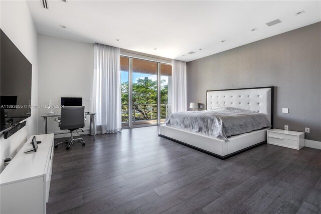 400 Tamarind Dr, Hallandale Beach, FL 33009 - photo 30