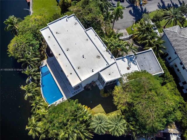 400 Tamarind Dr, Hallandale Beach, FL 33009 - photo 43
