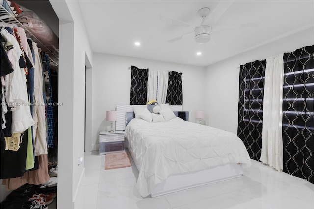 bedroom with ceiling fan