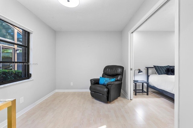 living area with light wood-type flooring