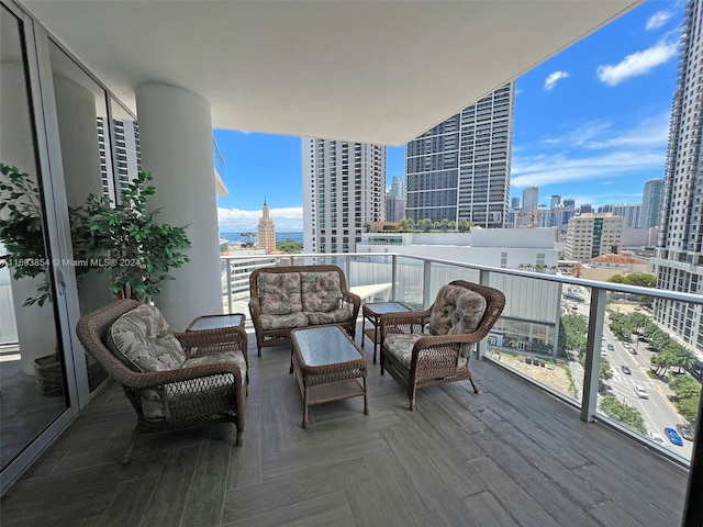 balcony featuring an outdoor living space